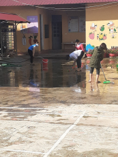 Một số hoạt động vệ sinh trường MN xã Mường Phăng